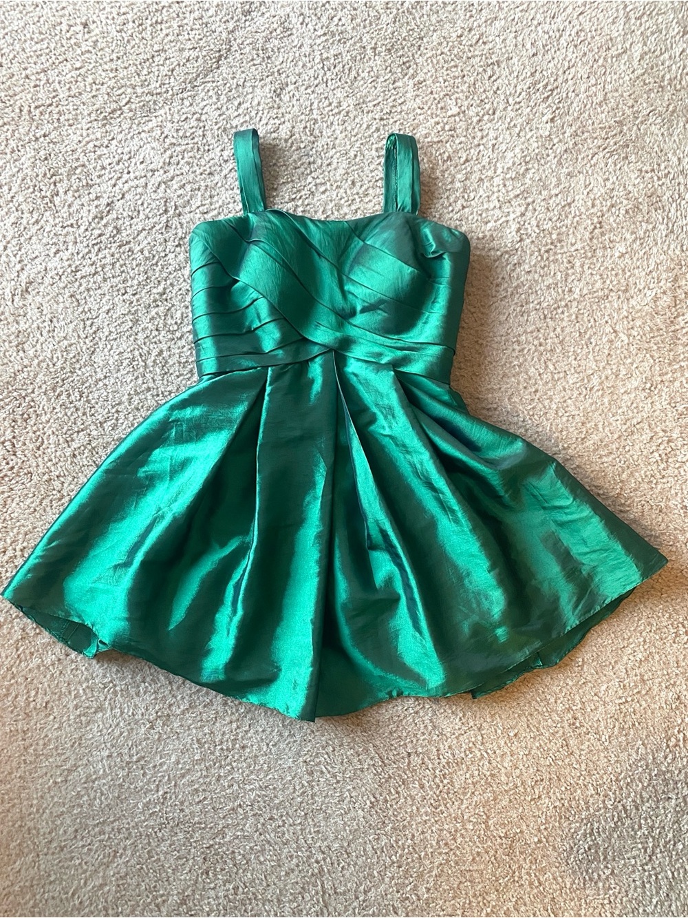 Gorgeous JJ’s House Emerald Green Cocktail Mini Dress